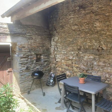 Ferienwohnung L'Etape De La Tour Grand-Fougeray Exterior foto